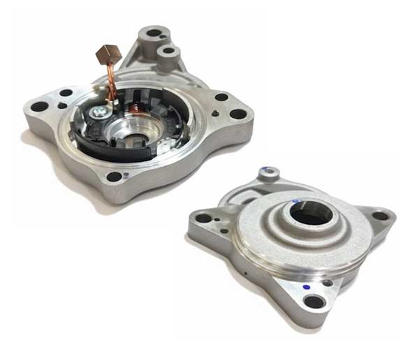 Centre BKT & Gear Case